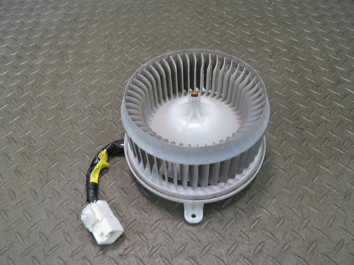 08-11 Lexus UVF46L LS600h Front A/C Heater Blower Motor Fan 87103-50100 OEM