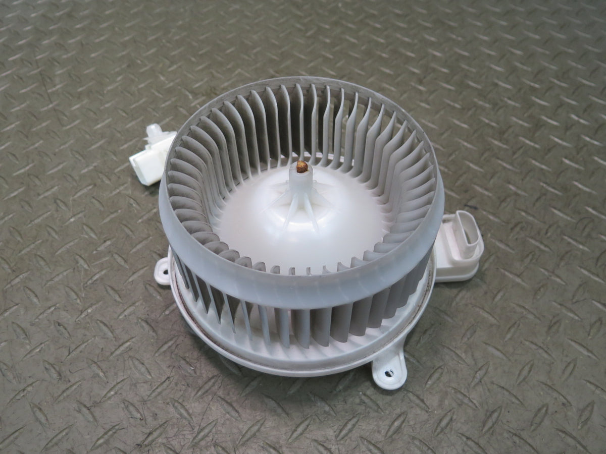 08-11 Lexus UVF46L LS600h Front A/C Heater Blower Motor Fan 87103-50100 OEM