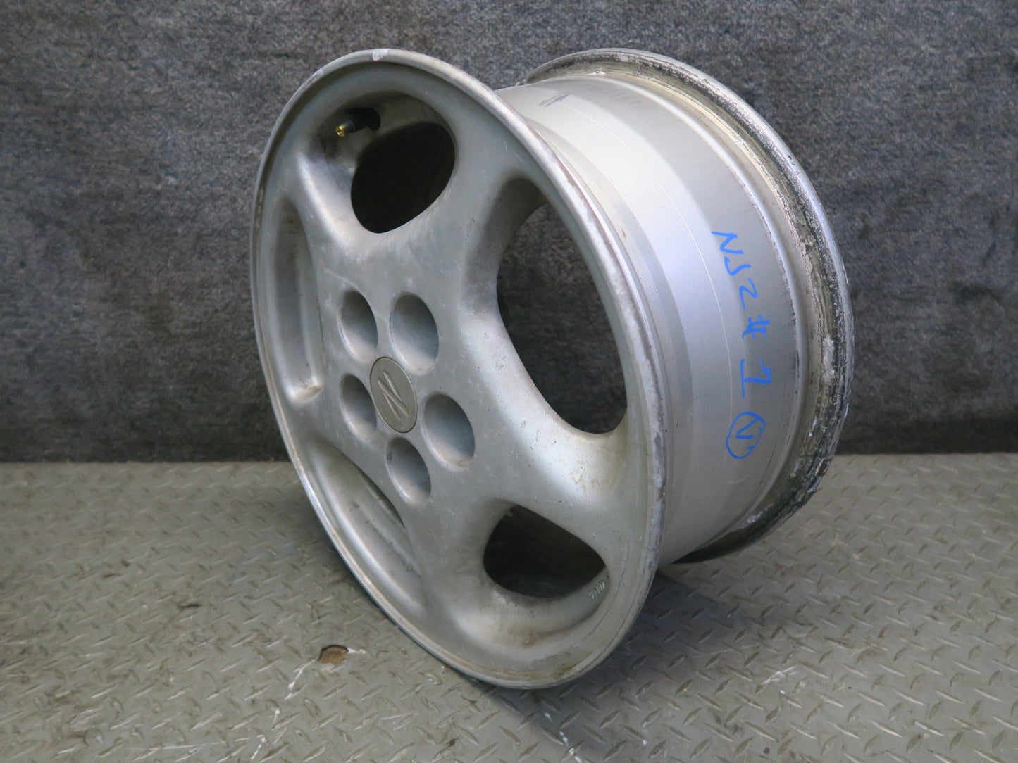 90-96 Nissan Z31 300ZX Alloy Wheel R16" Rim 16x7.5J ET45 OEM