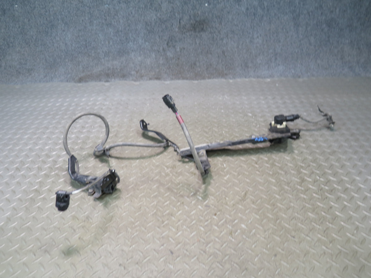 08-16 Lexus UVF46L LS600h Front Left Suspension Height Level Sensor OEM
