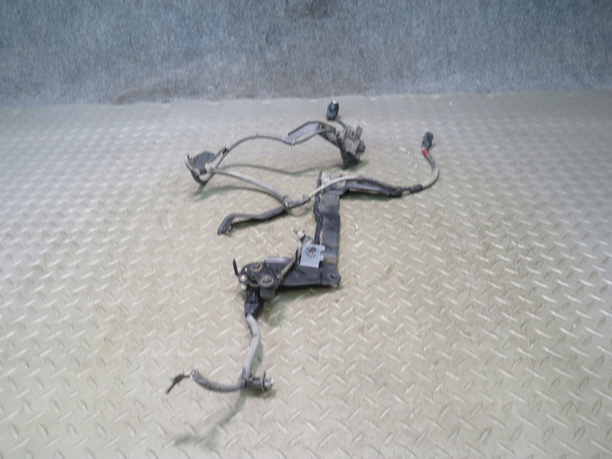 08-16 Lexus UVF46L LS600h Front Left Suspension Height Level Sensor OEM