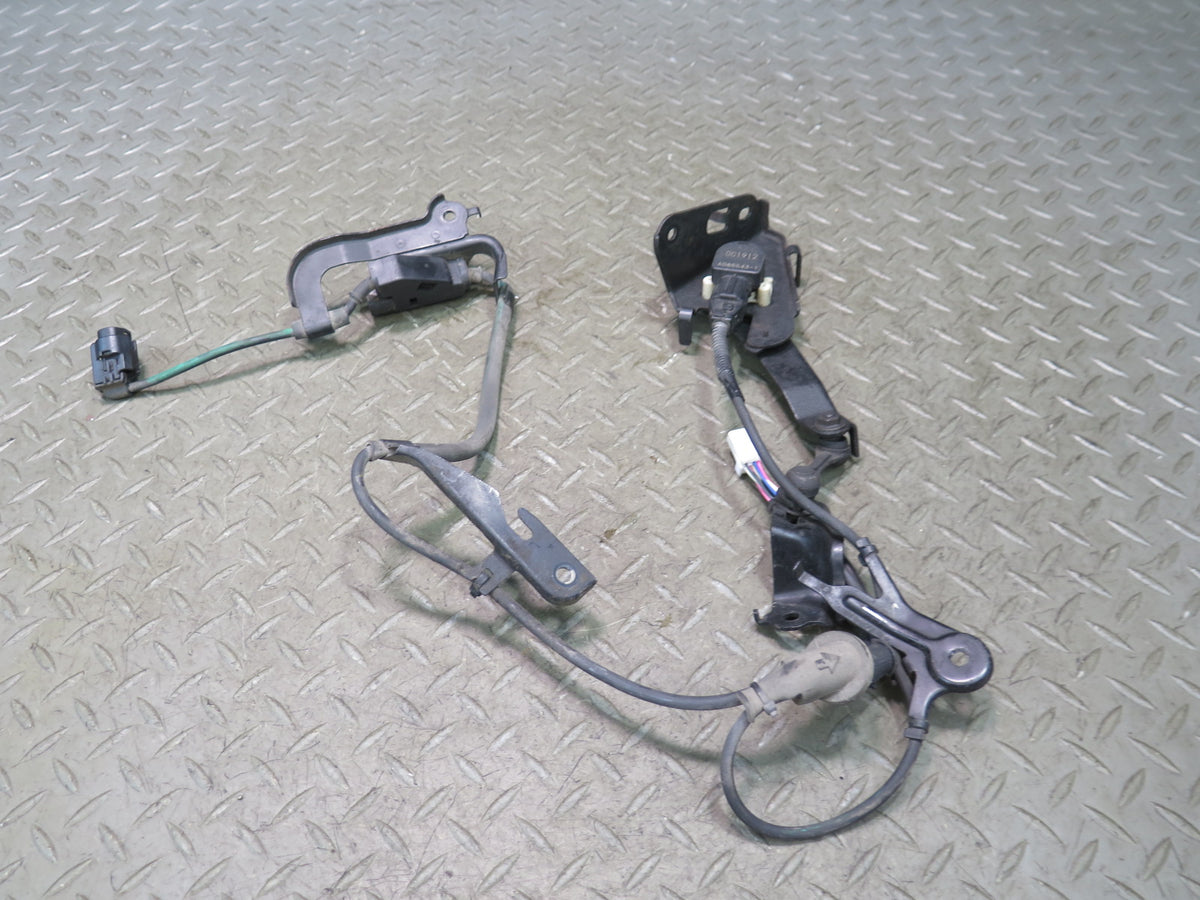 08-16 Lexus UVF46L LS600h Rear Right Suspension Height Level Sensor OEM