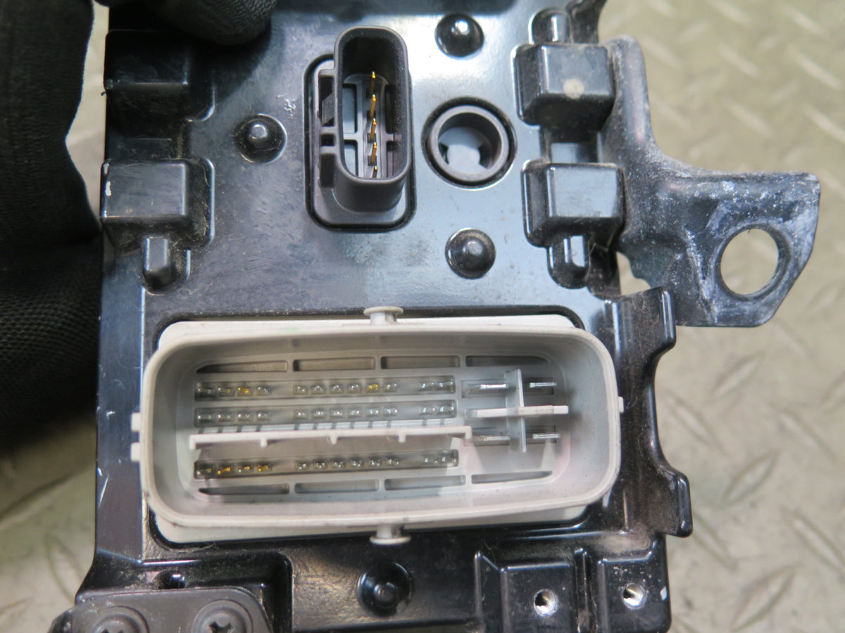 10-12 Lexus UVF46L LS600h ABS TRC VSC Traction Control Module 89540-50590 OEM