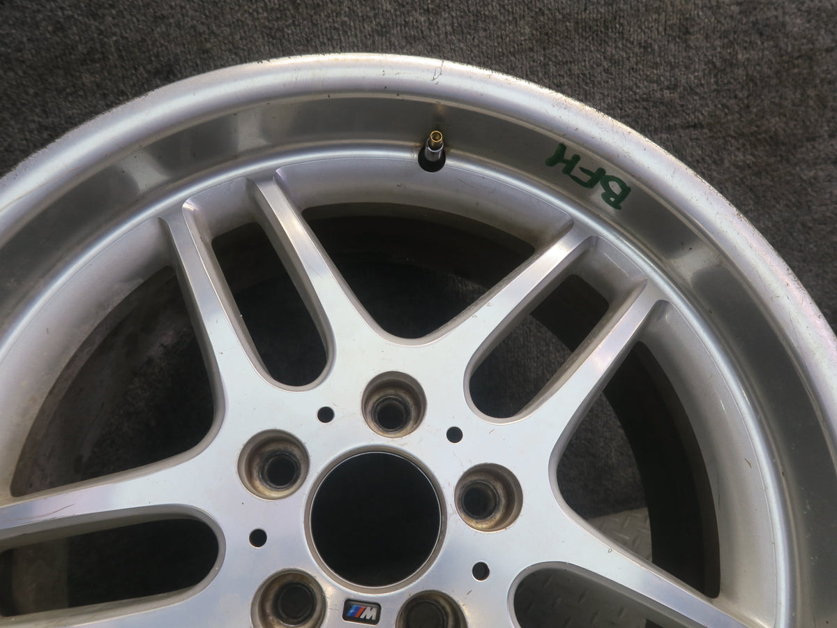 00-03 BMW E39 540i Style 37 M Sport Rear R18 18" Alloy Wheel Rim 18x9J ET24 OEM