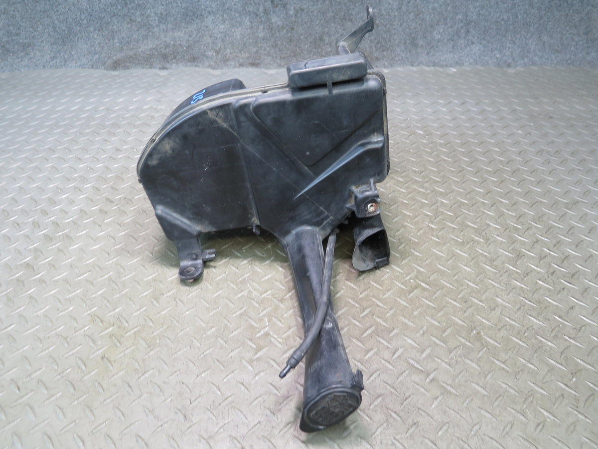 02-05 Lexus JCE10L IS300 Windshield Washer Fluid Reservoir Tank w Pump OEM