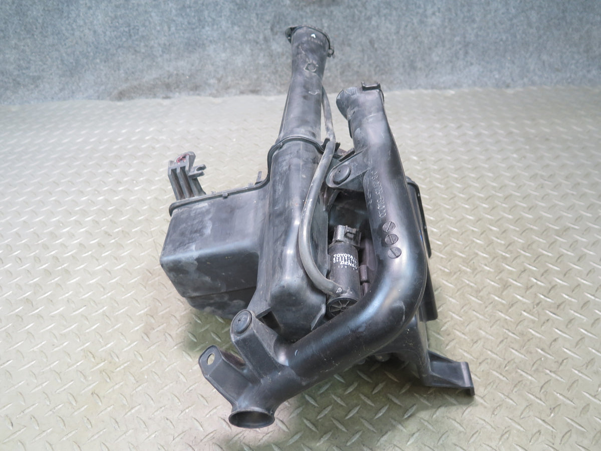 02-05 Lexus JCE10L IS300 Windshield Washer Fluid Reservoir Tank w Pump OEM