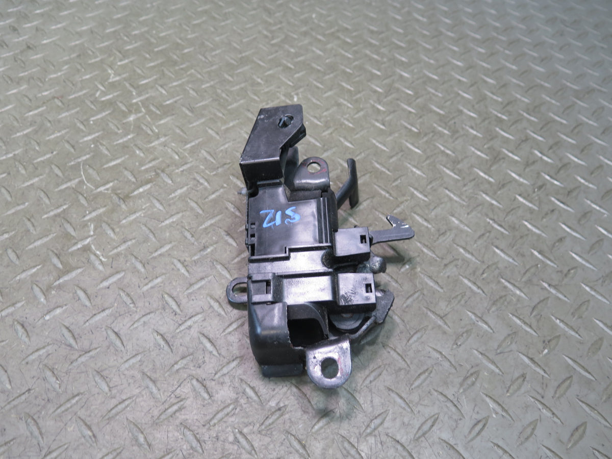 01-05 Lexus JCE10L IS300 Hood Lock Latch w Support Bracket Set OEM