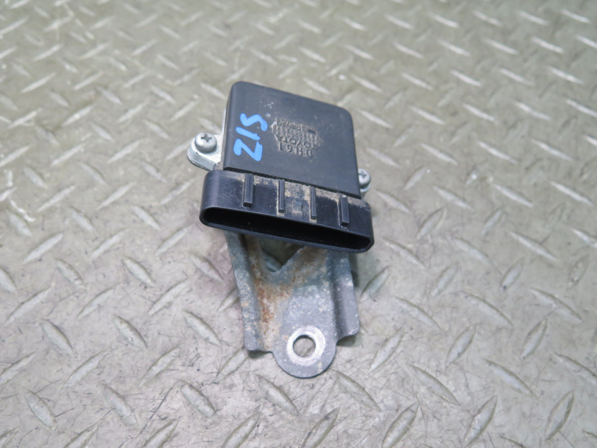01-05 Lexus JCE10L IS300 Ignition Igniter Control Module 89621-30030 OEM