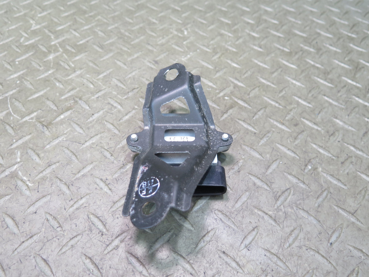 01-05 Lexus JCE10L IS300 Ignition Igniter Control Module 89621-30030 OEM