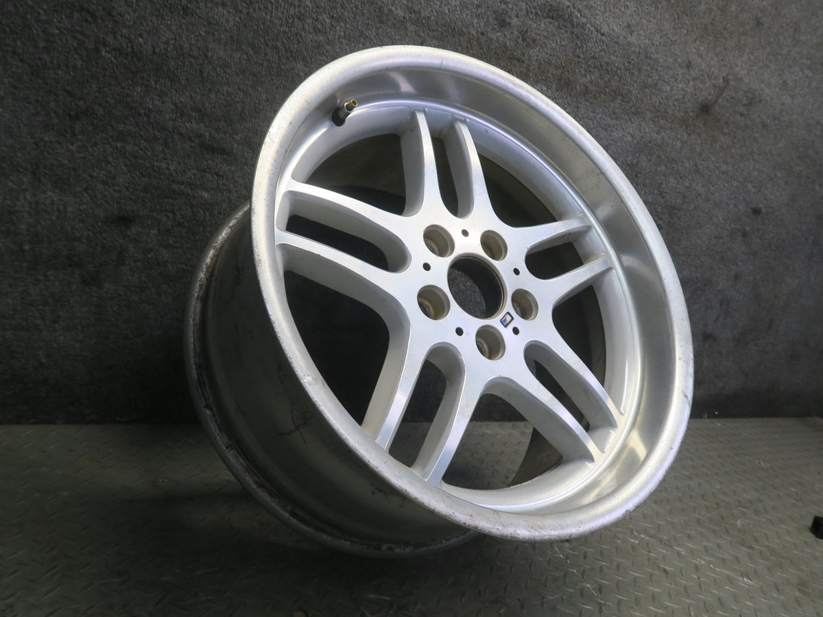 00-03 BMW E39 540i Style 37 M Sport Rear R18 18" Alloy Wheel Rim 18x9J ET24 OEM