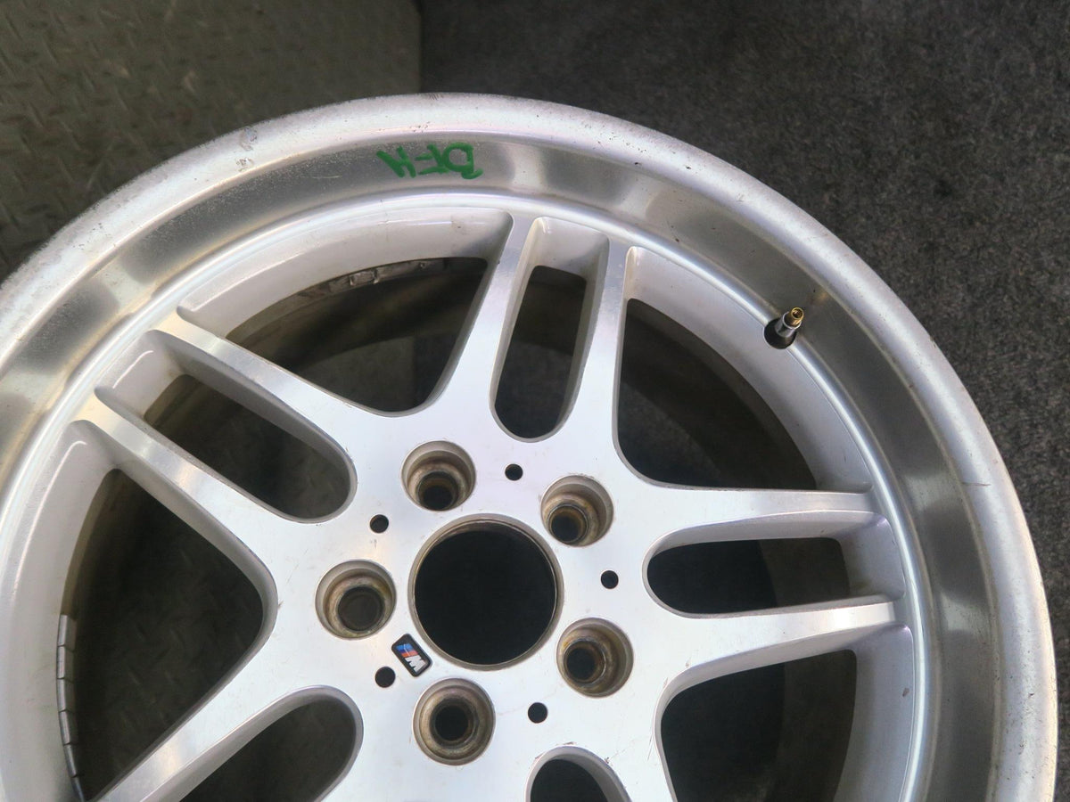 00-03 BMW E39 540i Style 37 M Sport Rear R18 18" Alloy Wheel Rim 18x9J ET24 OEM