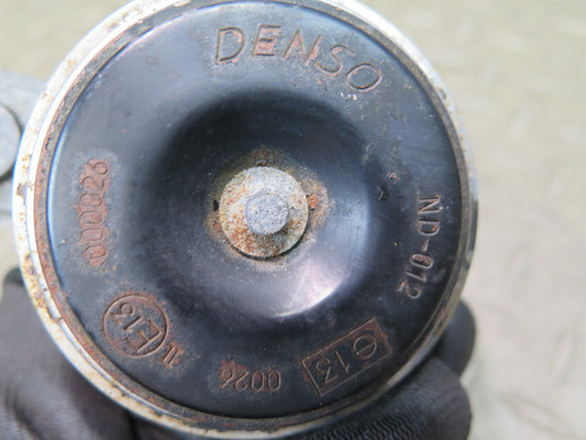 01-05 Lexus JCE10L IS300 Anti Theft Horn Alarm Siren OEM