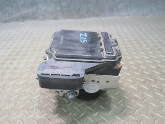 02-05 Lexus JCE10L IS300 Anti Lock Brake ABS Pump Module 44540-53020 OEM