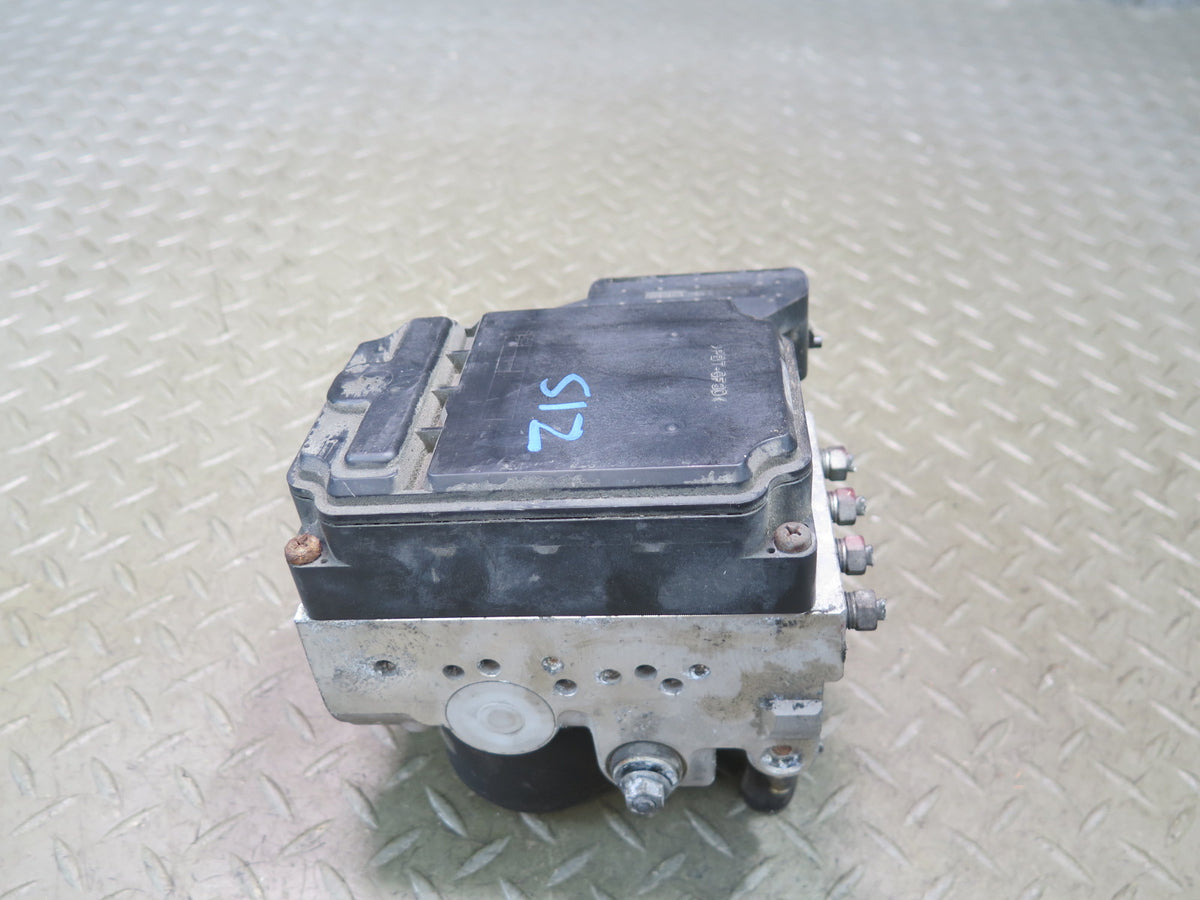 02-05 Lexus JCE10L IS300 Anti Lock Brake ABS Pump Module 44540-53020 OEM