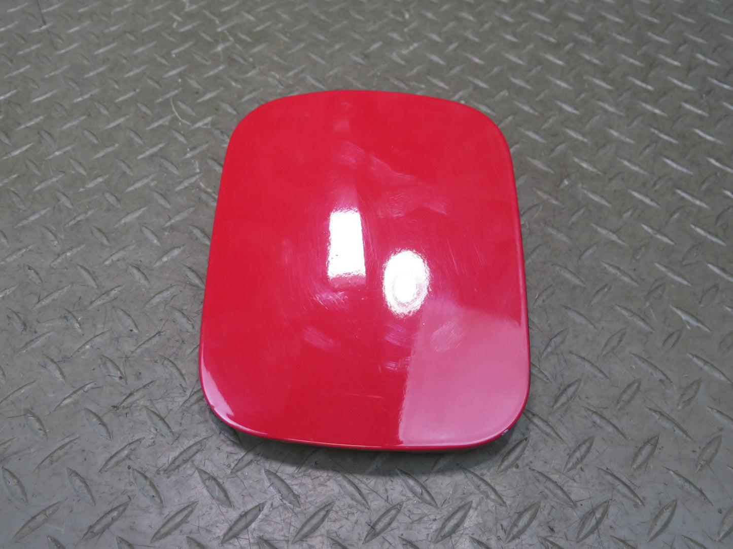 01-05 Lexus JCE10L IS300 Sedan Fuel Tank Filler Door Lid Cover RED OEM