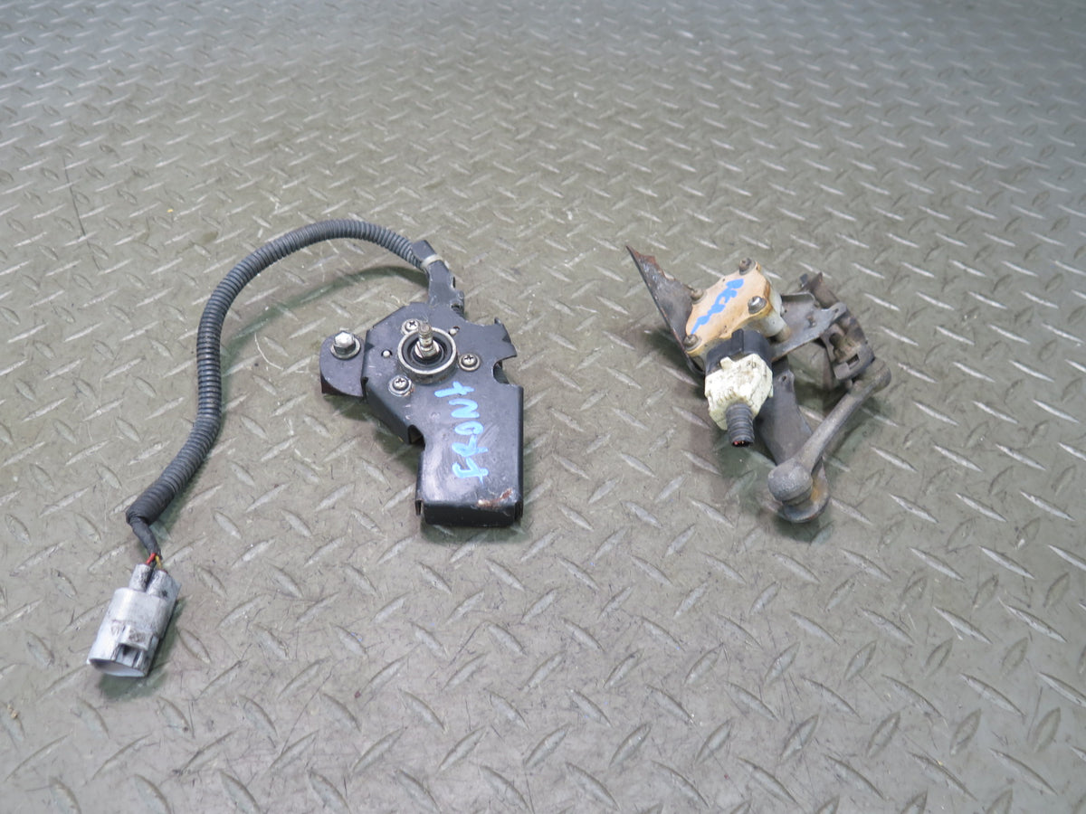 01-05 Lexus JCE10L IS300 Front & Rear Suspension Height Level Sensor Set OEM