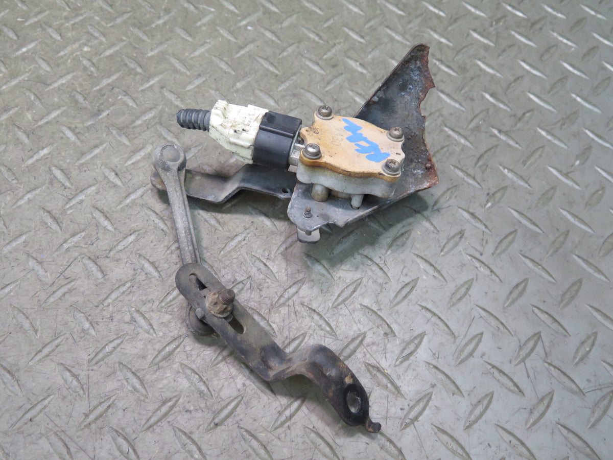 01-05 Lexus JCE10L IS300 Front & Rear Suspension Height Level Sensor Set OEM