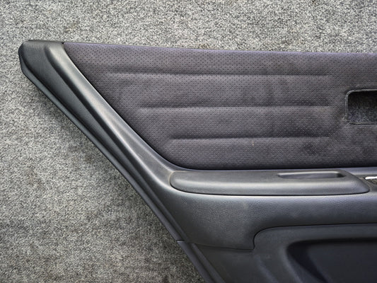 04-05 Lexus JCE10L IS300 Sedan Set of 2 Rear Door Interior Trim Panel Black OEM