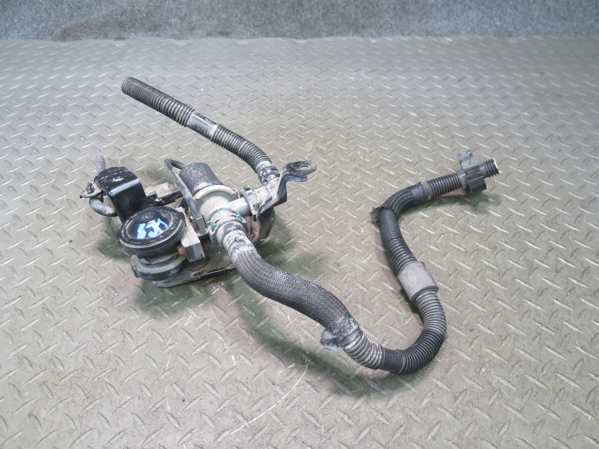 2010 Lexus UVF46L LS600h Fuel Evap Vapor Purge Valve Solenoid OEM
