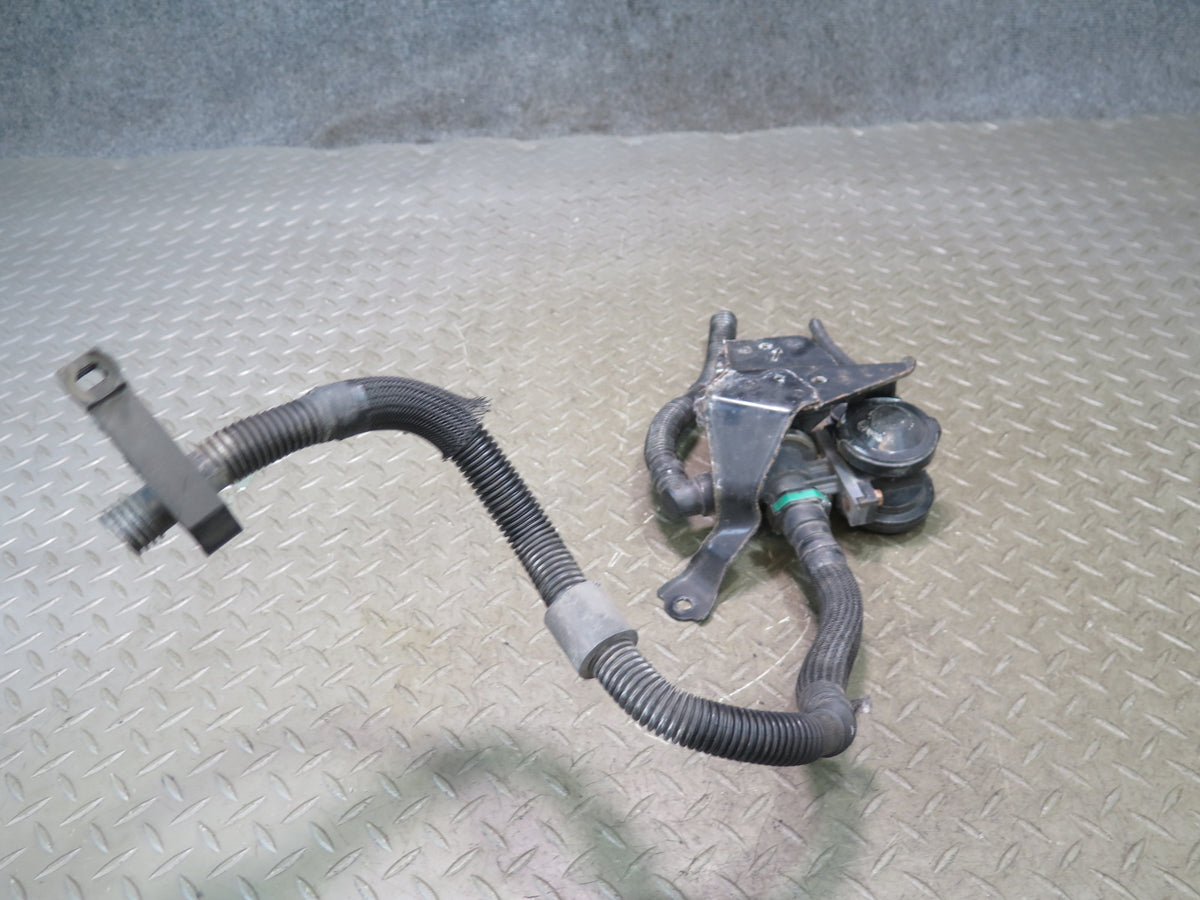 2010 Lexus UVF46L LS600h Fuel Evap Vapor Purge Valve Solenoid OEM