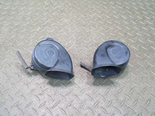 08-16 Lexus UVF46L LS600h Set of 2 High & Low Tone Note Pitch Horn Signal OEM