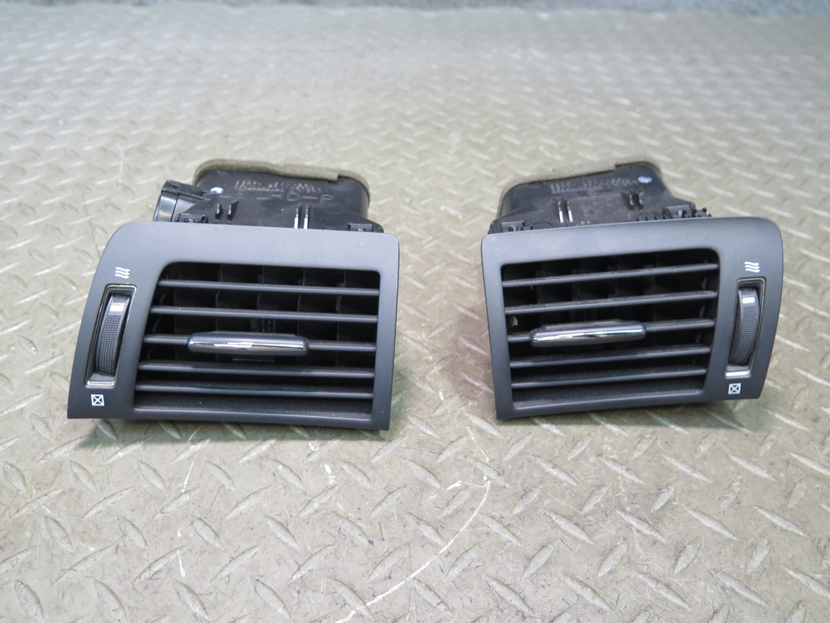 08-12 Lexus UVF46L LS600h Dash Front Left & Right A/C Air Vent Grill Set OEM