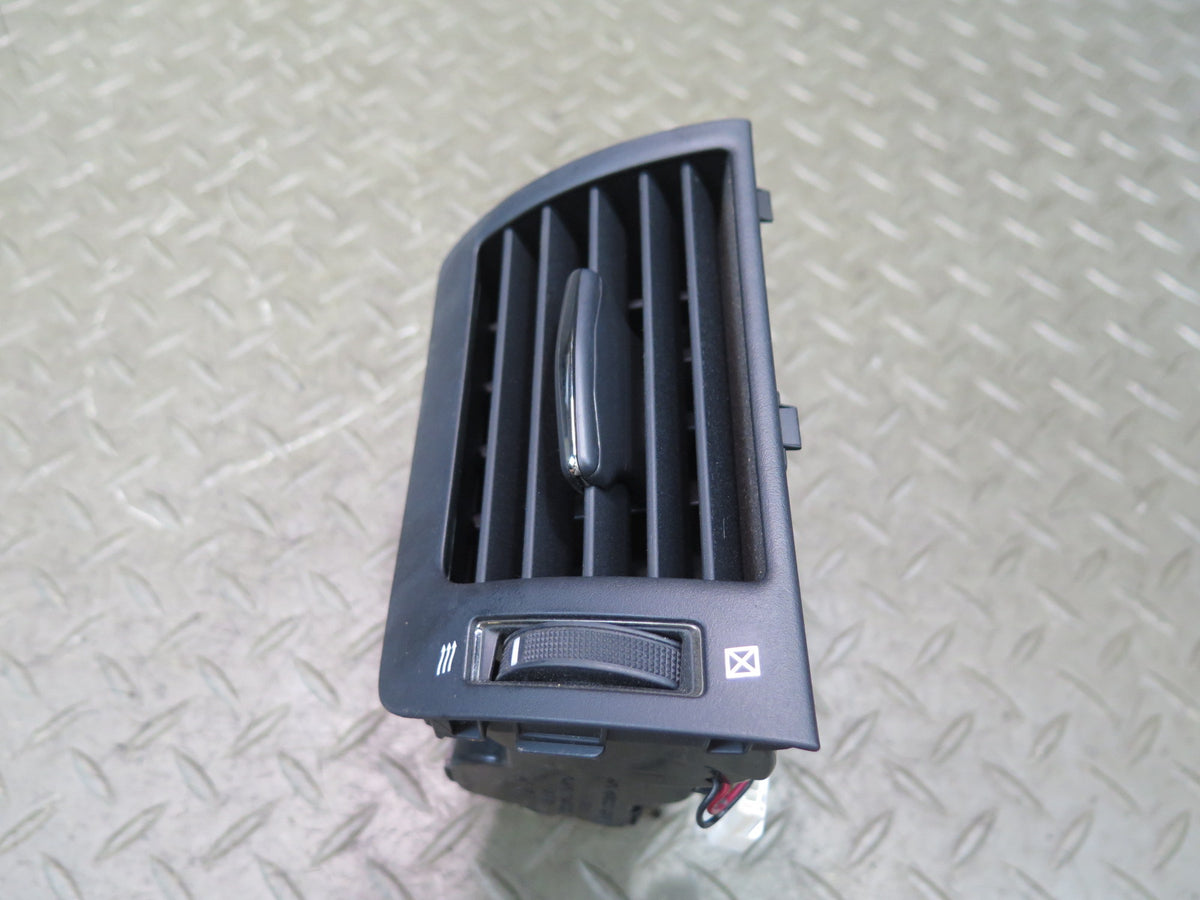 08-12 Lexus UVF46L LS600h Dash Front Left & Right A/C Air Vent Grill Set OEM