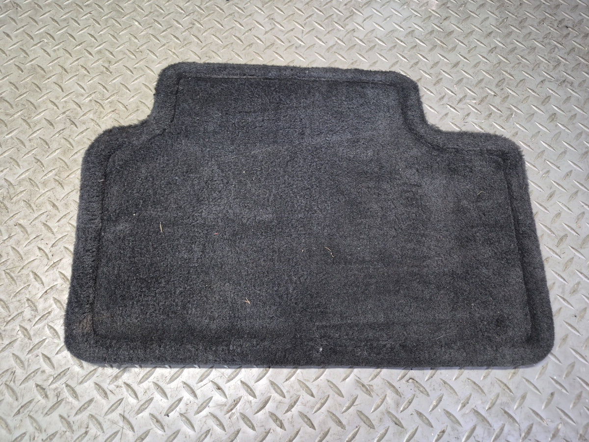 01-05 Lexus JCE10L IS300 Set of 4 Front & Rear Carpet Floor MAT OEM
