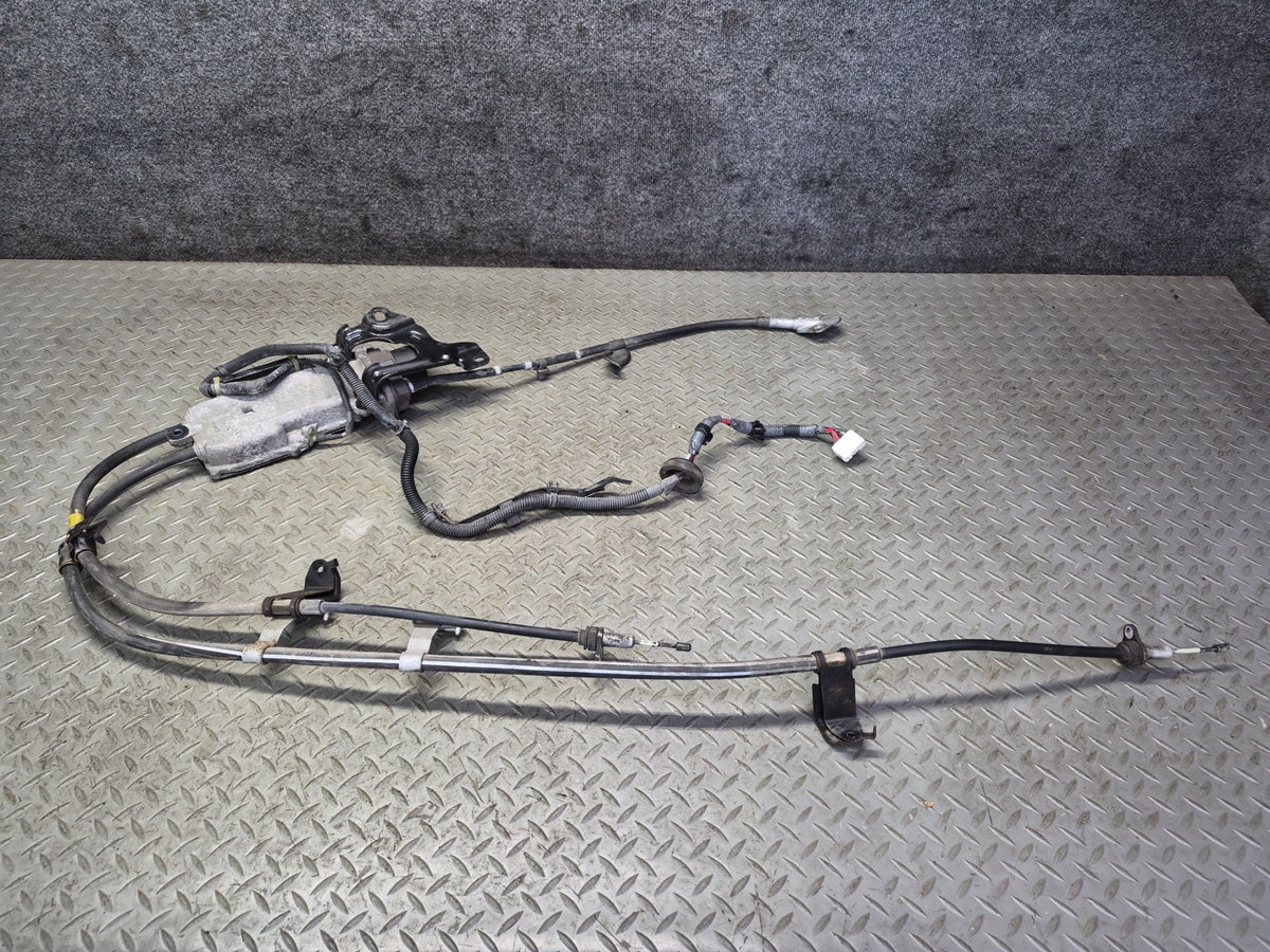 08-16 Lexus UVF46L LS600h Emergency Parking Brake Actuator w Cables OEM
