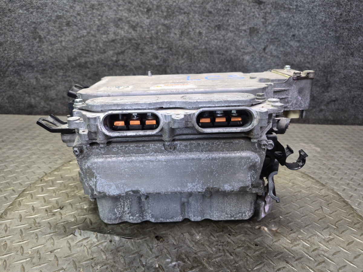 09-12 Lexus UVF46L LS600h Hybrid Battery Power Inverter & Converter OEM