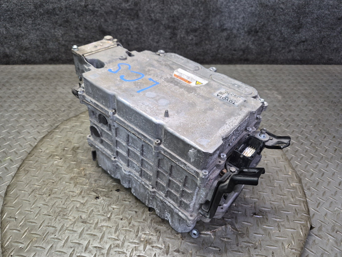 09-12 Lexus UVF46L LS600h Hybrid Battery Power Inverter & Converter OEM