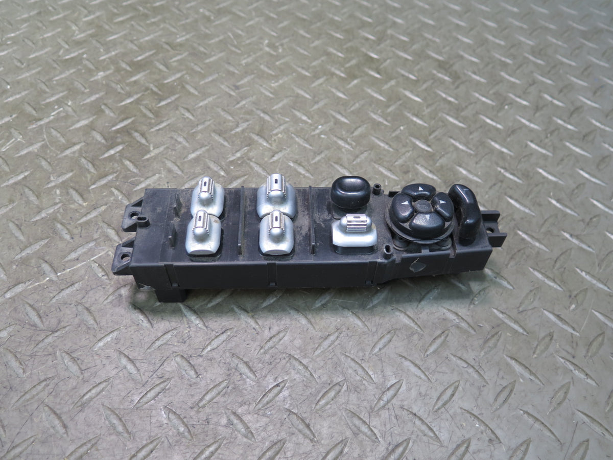 04-06 Dodge RAM SRT10 Crew CAB Front Left & Right Door Window Switch Set OEM