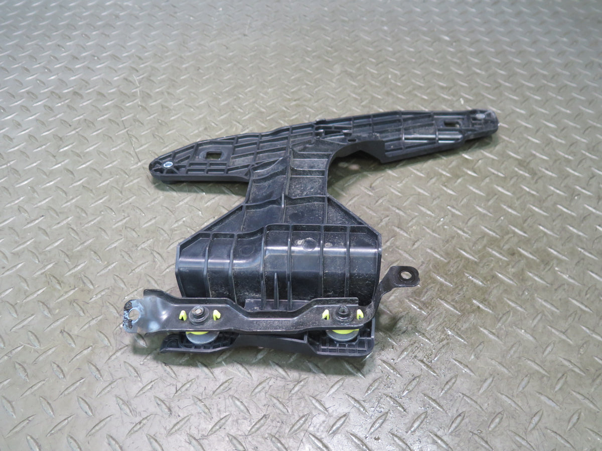2015-2018 Porsche Macan Front Right Side Headlight Mount Bracket Support