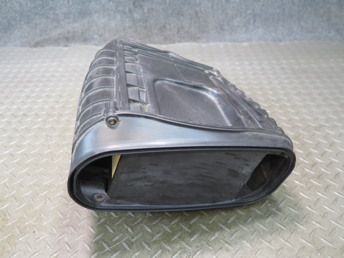 2015-2018 Porsche Macan Turbo Right Passenger Side Air Filter Cleaner Box