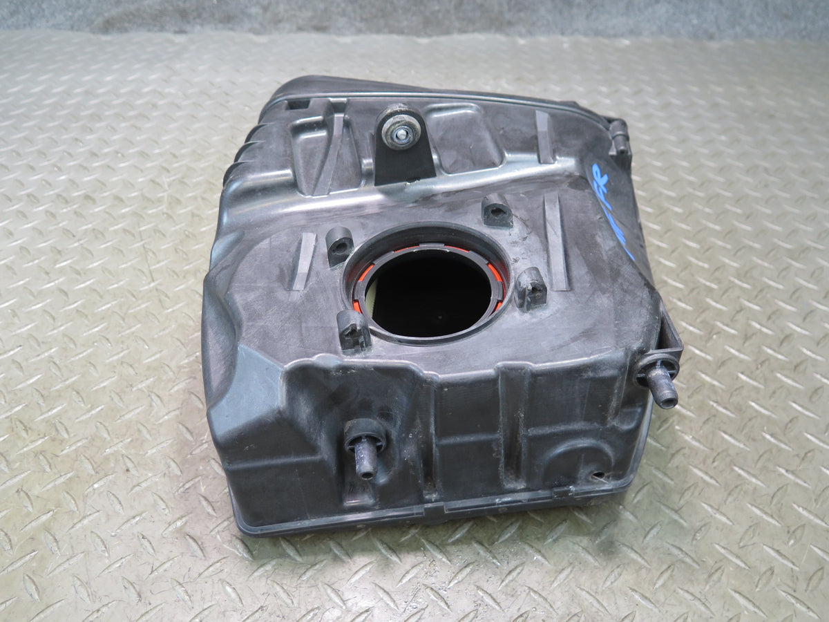 2015-2018 Porsche Macan Turbo Right Passenger Side Air Filter Cleaner Box
