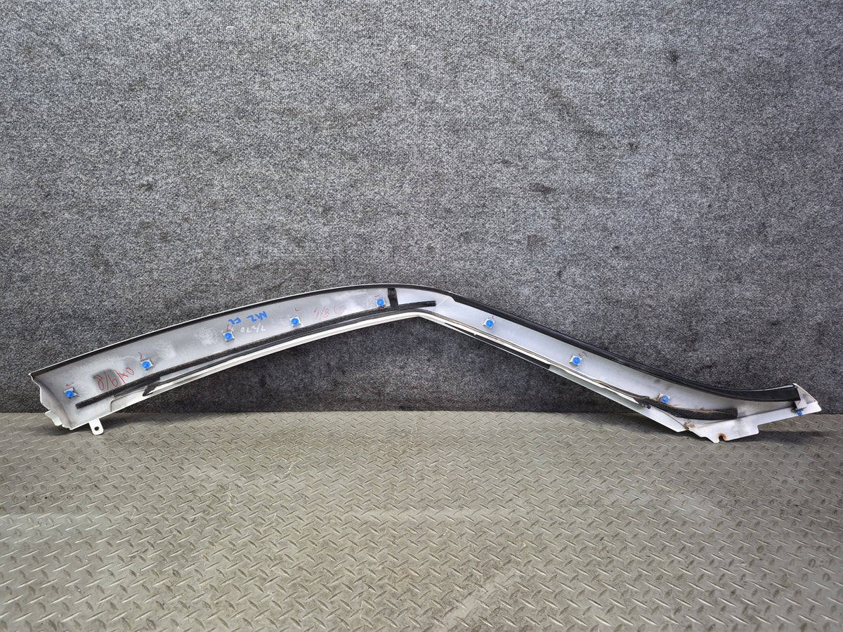 09-20 Nissan 370Z Z34 Coupe Front Left Exterior A Pillar Molding White OEM
