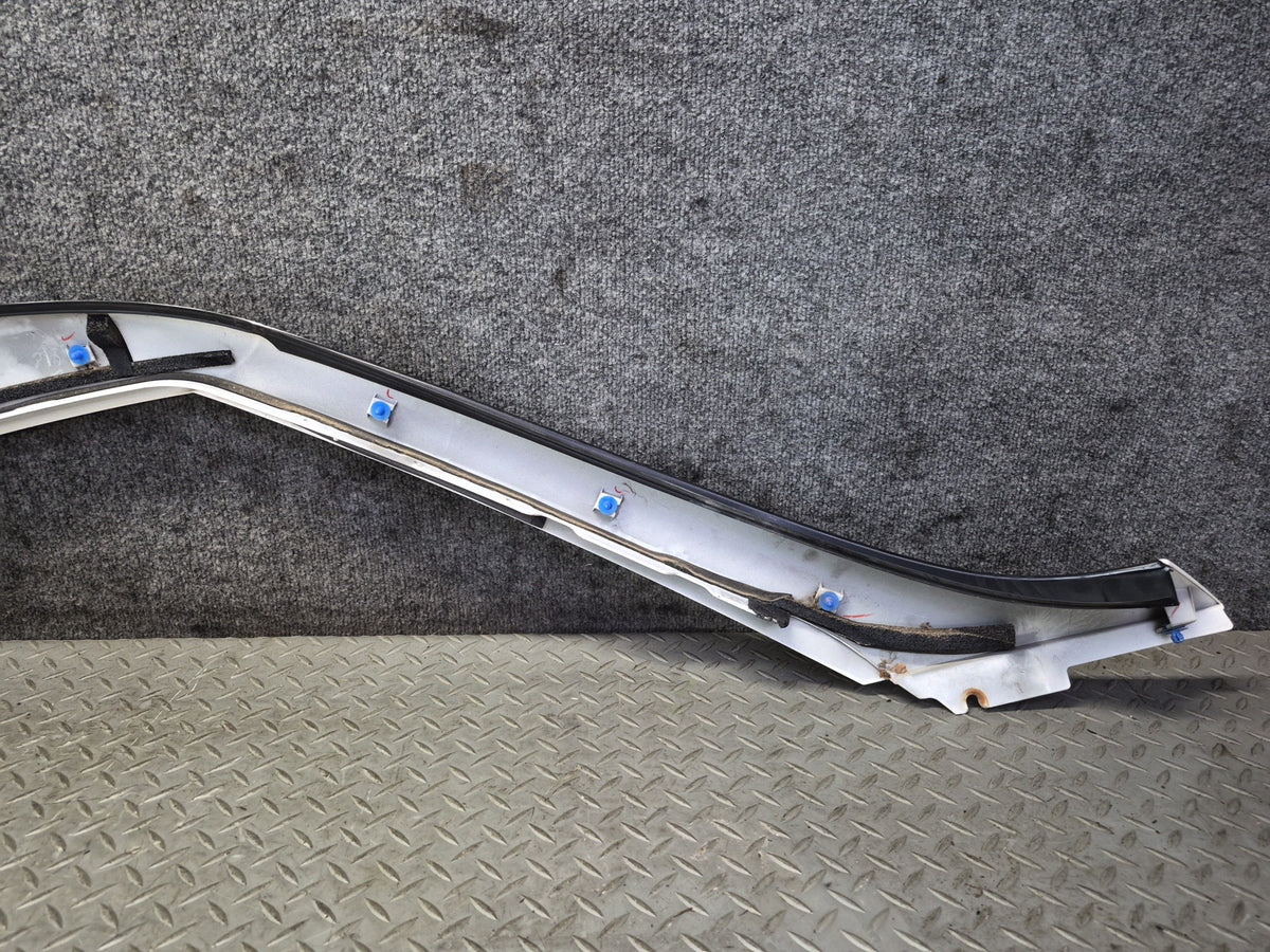 09-20 Nissan 370Z Z34 Coupe Front Left Exterior A Pillar Molding White OEM