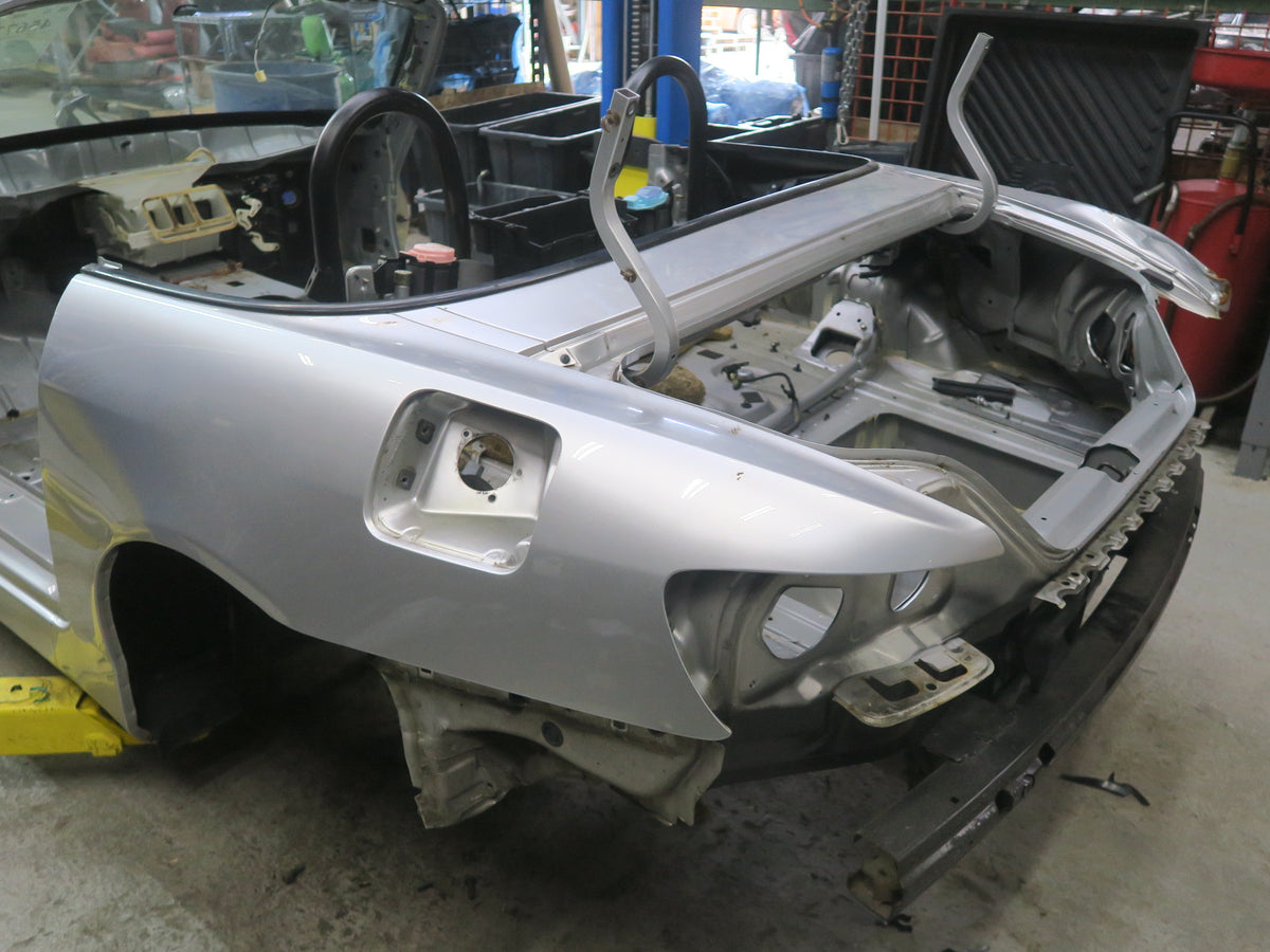 00-09 Honda S2000 Convertible Car Body Frame Chassis Sebring Silver Damaged