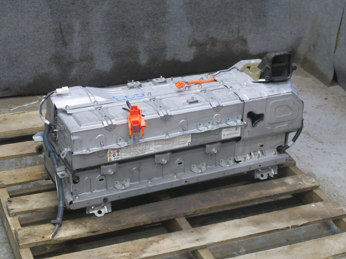 10-12 Lexus UVF46L LS600h Hybrid Battery Assembly G9280-50020 OEM