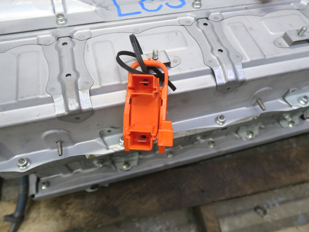 10-12 Lexus UVF46L LS600h Hybrid Battery Assembly G9280-50020 OEM