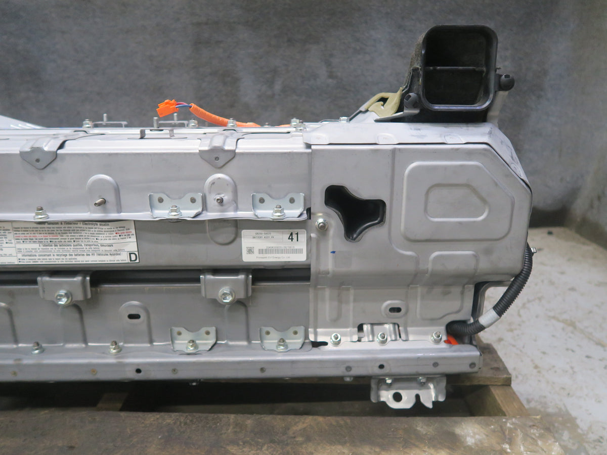 10-12 Lexus UVF46L LS600h Hybrid Battery Assembly G9280-50020 OEM