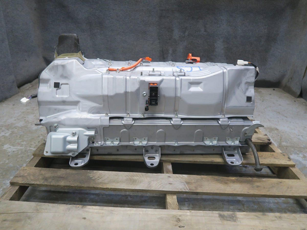 10-12 Lexus UVF46L LS600h Hybrid Battery Assembly G9280-50020 OEM
