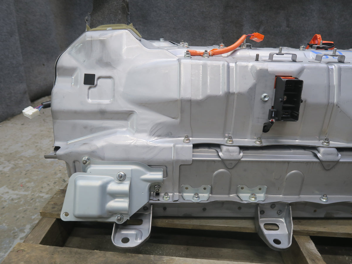 10-12 Lexus UVF46L LS600h Hybrid Battery Assembly G9280-50020 OEM