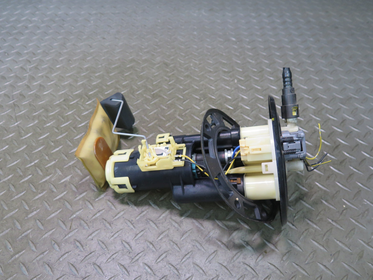 00-05 Honda S2000 Fuel Pump Level Sensor Assembly 17708-S2A-A34 OEM