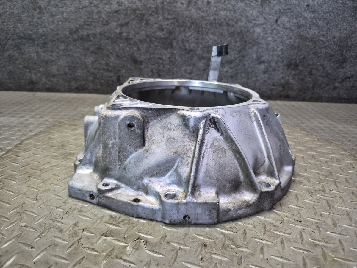 02-05 Lexus JCE10L IS300 A650E J2 Automatic Transmission Bell Housing OEM