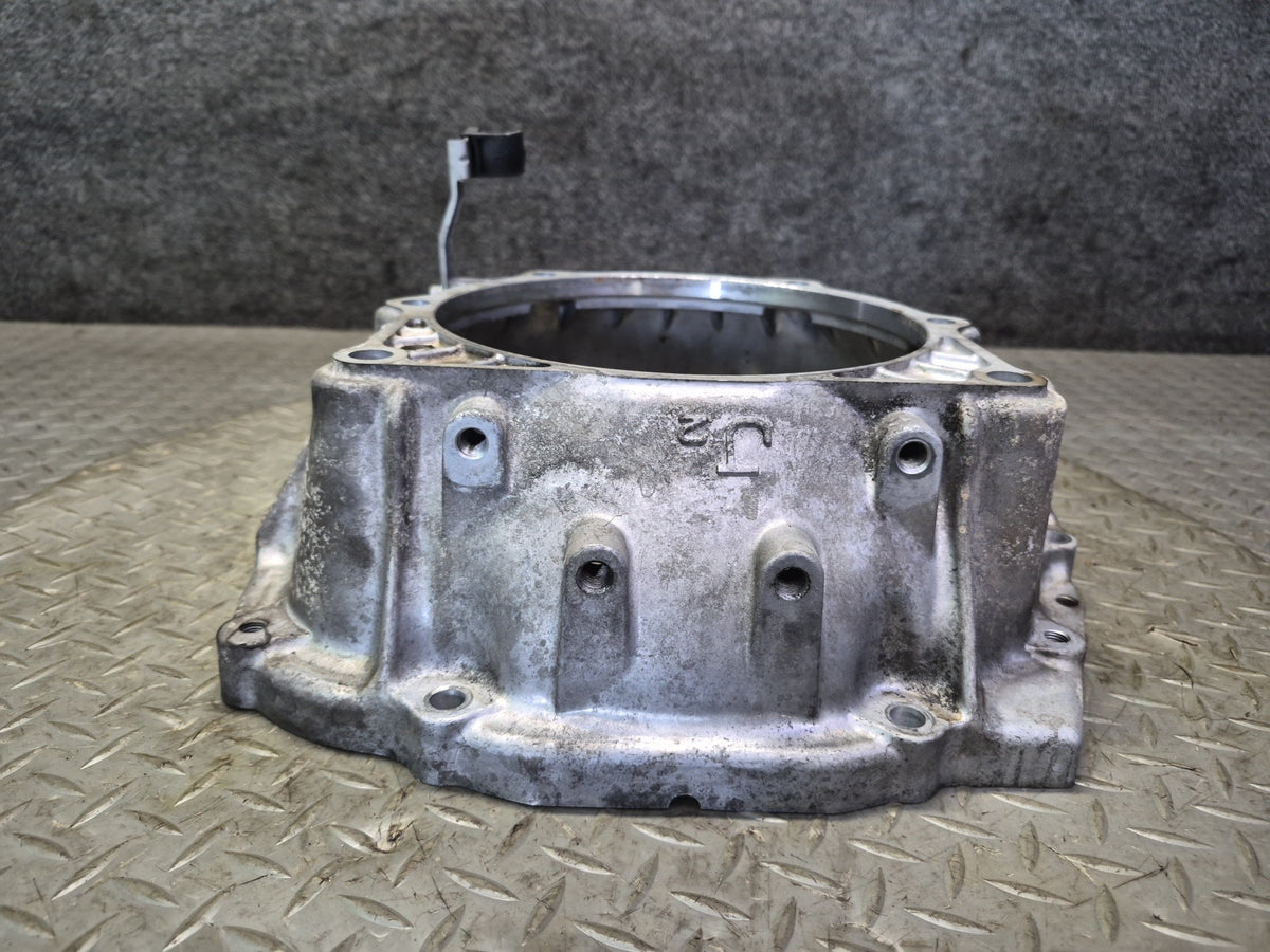 02-05 Lexus JCE10L IS300 A650E J2 Automatic Transmission Bell Housing OEM