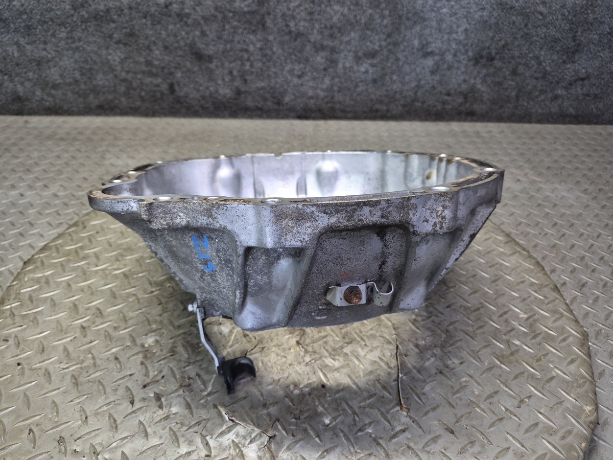 02-05 Lexus JCE10L IS300 A650E J2 Automatic Transmission Bell Housing OEM