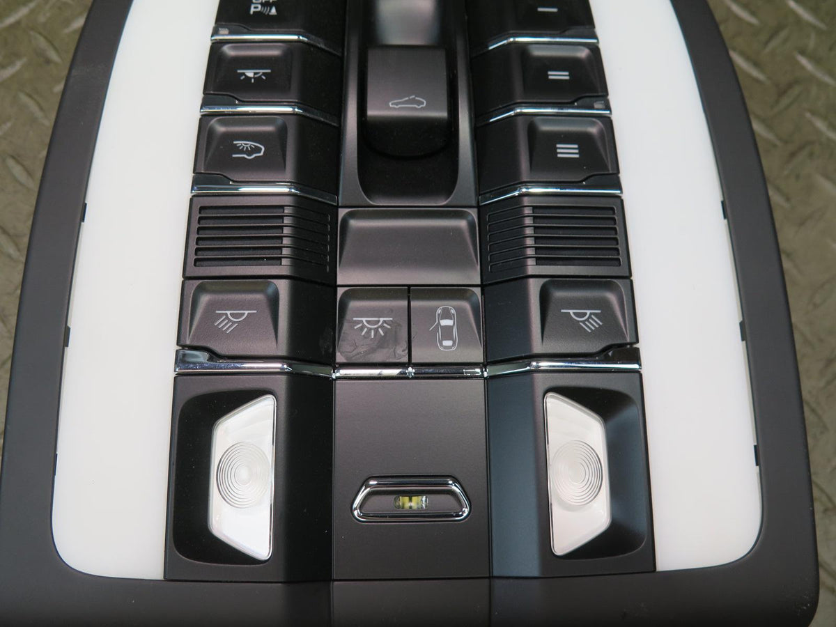 2015-2018 Porsche Macan Front Overhead Console Reading  Dome Light W/ Sunroof
