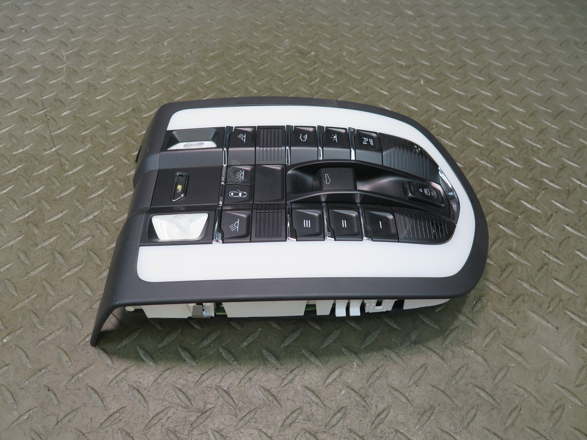 2015-2018 Porsche Macan Front Overhead Console Reading  Dome Light W/ Sunroof