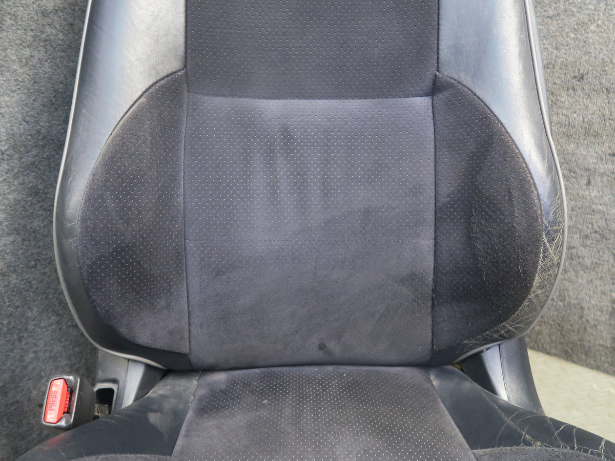 04-05 Lexus JCE10L IS300 Sedan Front & Rear Suede Leather Black Seat Set OEM